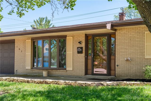 189 Katy Lane, Englewood, OH 45322