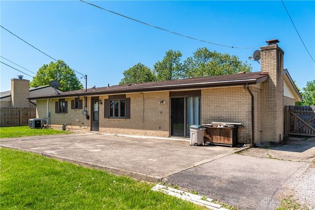 189 Katy Lane, Englewood, OH 45322