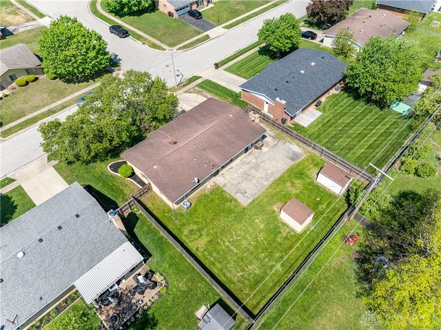 189 Katy Lane, Englewood, OH 45322