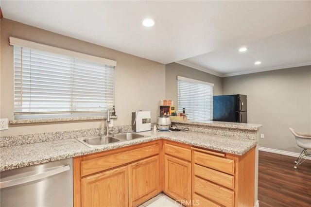 21901 Moneta Avenue 21, Carson, CA 90745