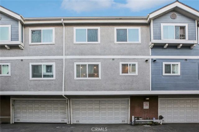 21901 Moneta Avenue 21, Carson, CA 90745