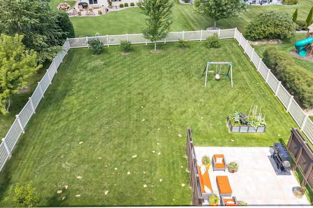 648 PEBBLESTONE CIRCLE, Hobart, WI 54155