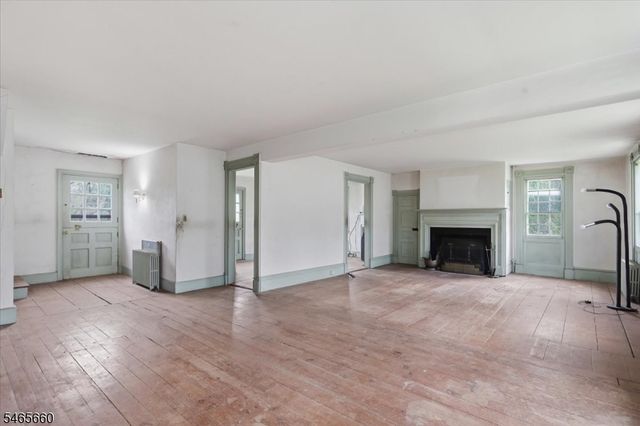 19 Craig Rd, Readington Twp., NJ 08853