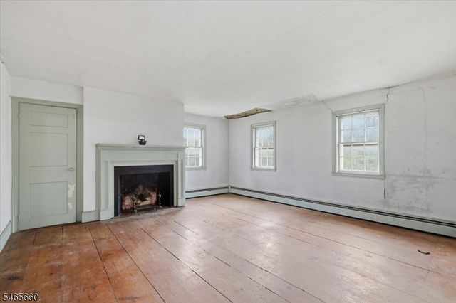 19 Craig Rd, Readington Twp., NJ 08853