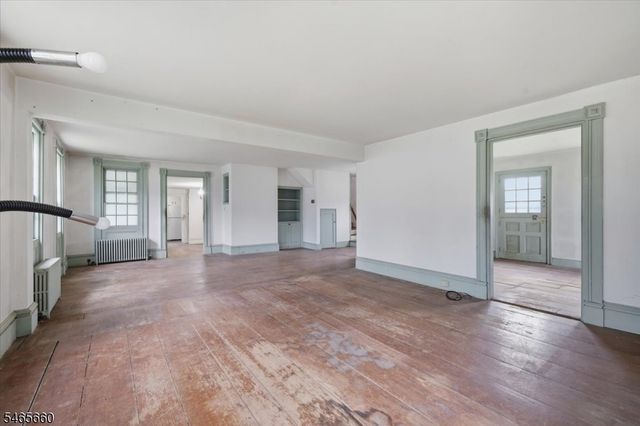 19 Craig Rd, Readington Twp., NJ 08853