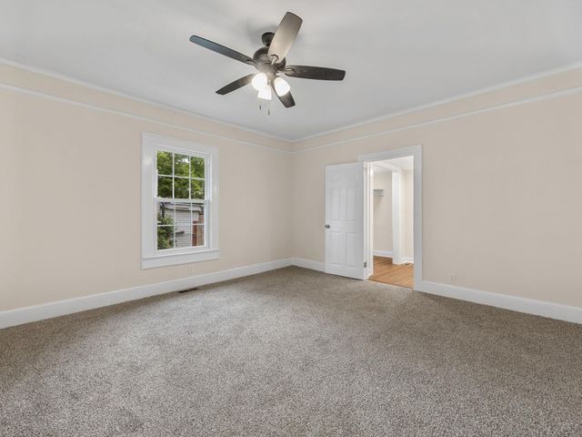 128 Hill Street, Wellford, SC 29385