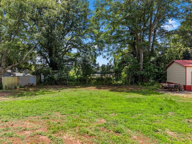 128 Hill Street, Wellford, SC 29385