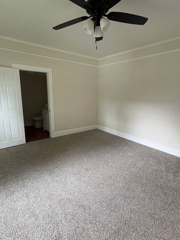 128 Hill Street, Wellford, SC 29385