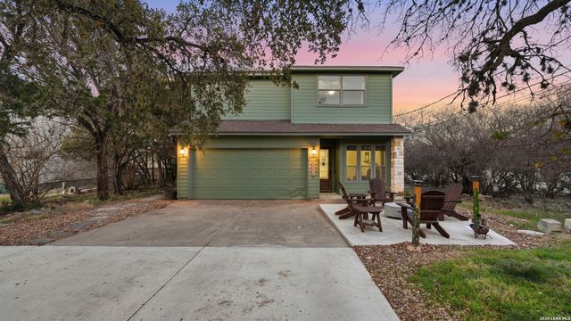 1211 Sherwood, Canyon Lake, TX 78133