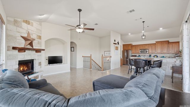 1211 Sherwood, Canyon Lake, TX 78133