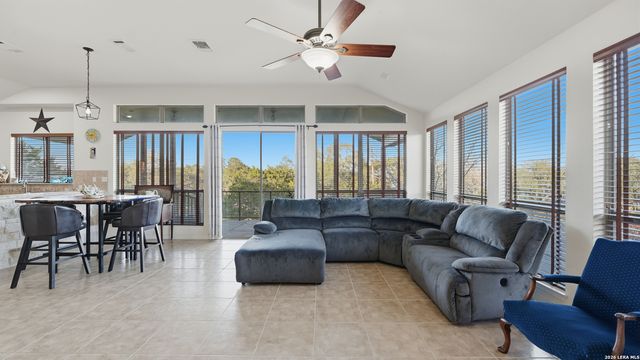 1211 Sherwood, Canyon Lake, TX 78133