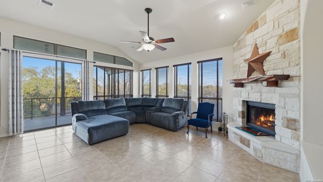 1211 Sherwood, Canyon Lake, TX 78133