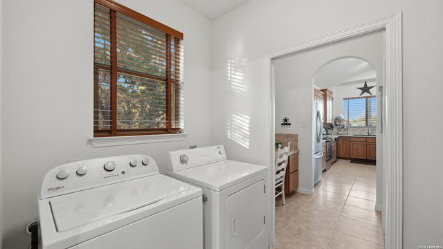 1211 Sherwood, Canyon Lake, TX 78133