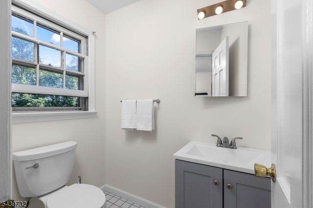 9 Parkwood Rd, Roxbury Twp., NJ 07876