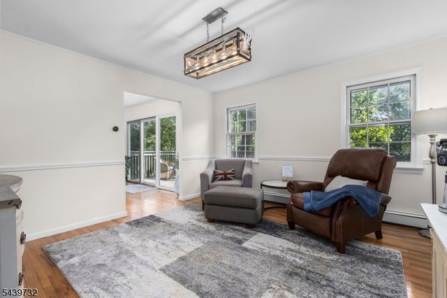 9 Parkwood Rd, Roxbury Twp., NJ 07876