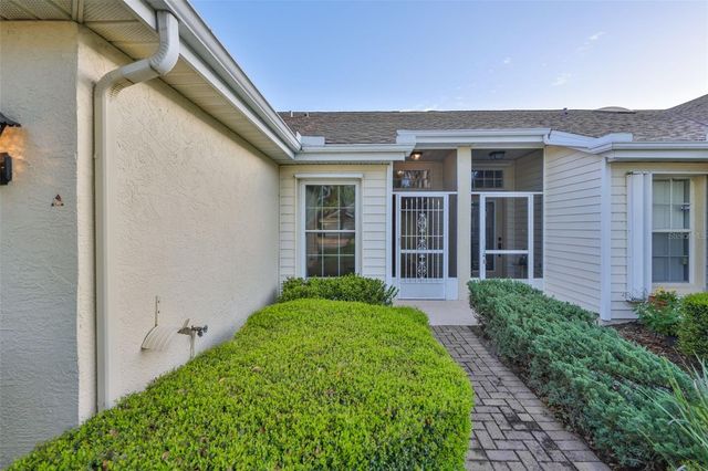 2020 NANTUCKET DRIVE, Sun City Center, FL 33573