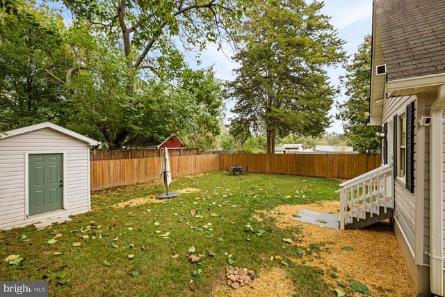 6728 BARRETT RD, Falls Church, VA 22042
