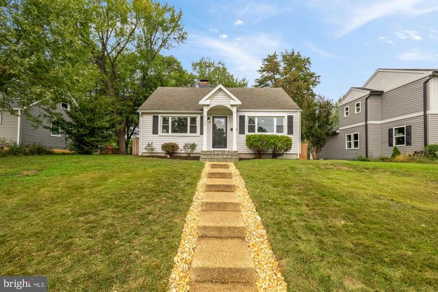 6728 BARRETT RD, Falls Church, VA 22042