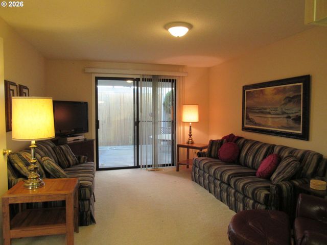 3202 Se 153RD Ave, Vancouver, WA 98683