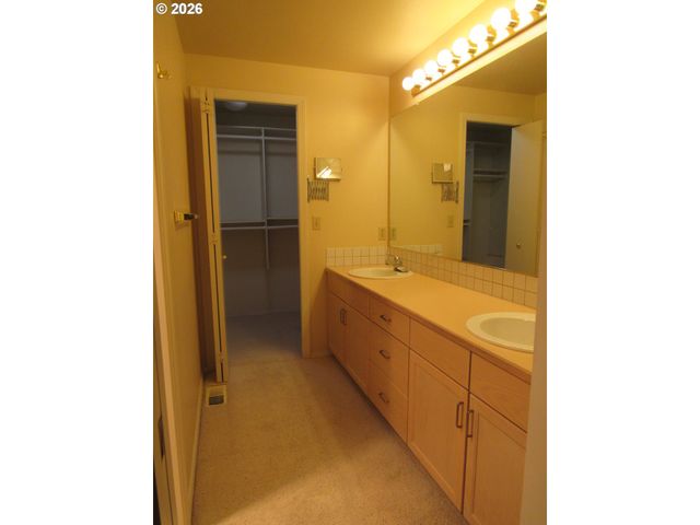 3202 Se 153RD Ave, Vancouver, WA 98683