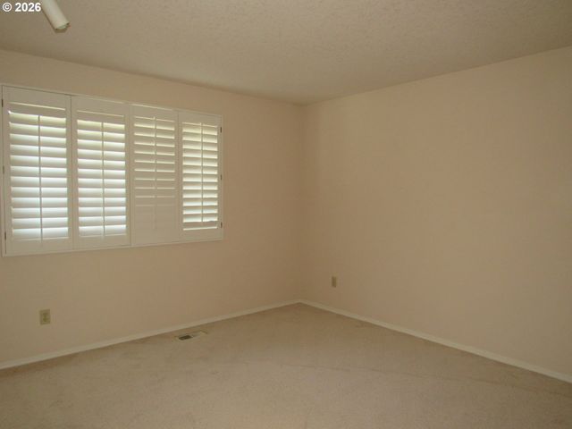 3202 Se 153RD Ave, Vancouver, WA 98683