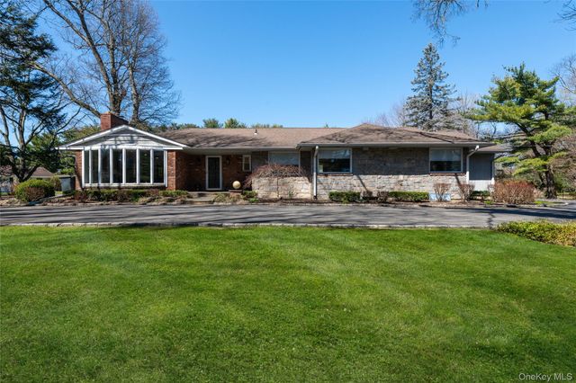 189 Old Westbury Road, Old Westbury, NY 11568