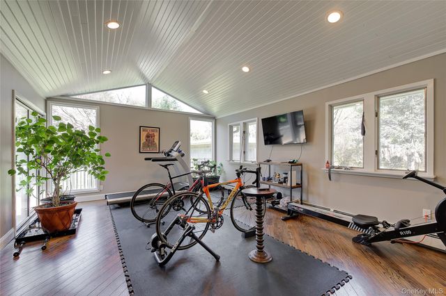 189 Old Westbury Road, Old Westbury, NY 11568