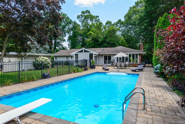 189 Old Westbury Road, Old Westbury, NY 11568