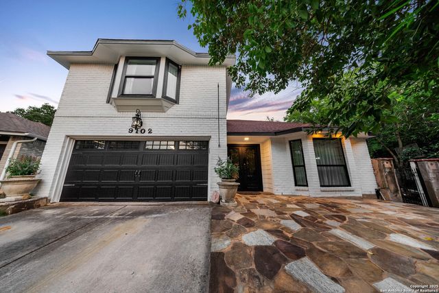 9102 Broxton, San Antonio, TX 78240