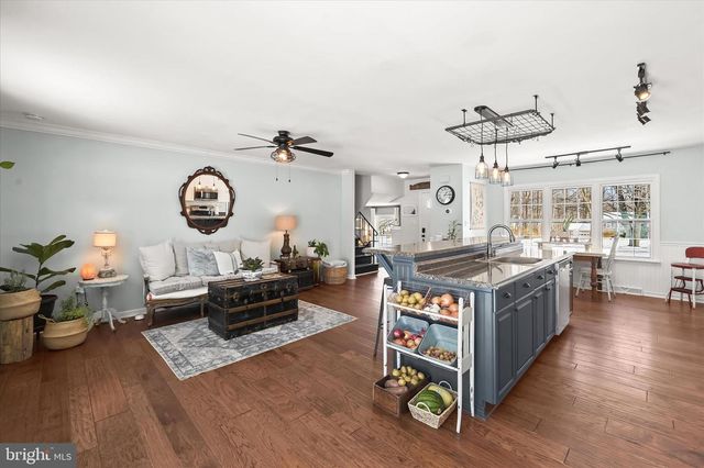 5410 FANTAIL DR, Sykesville, MD 21784