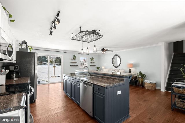 5410 FANTAIL DR, Sykesville, MD 21784