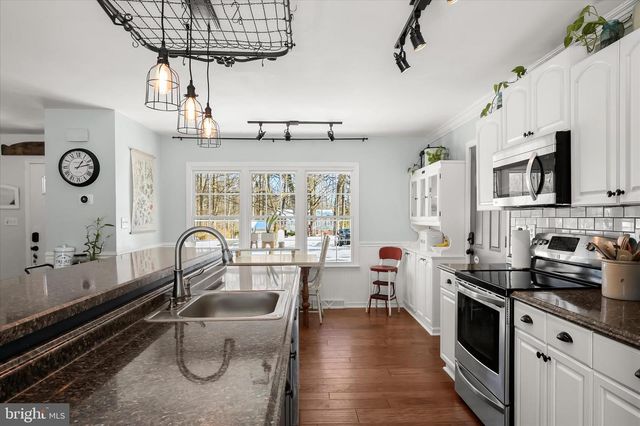 5410 FANTAIL DR, Sykesville, MD 21784