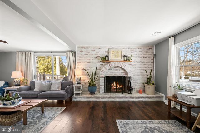 5410 FANTAIL DR, Sykesville, MD 21784