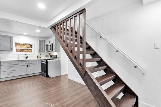 480 Valley Road, Crestline, CA 92325