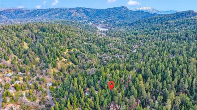 480 Valley Road, Crestline, CA 92325