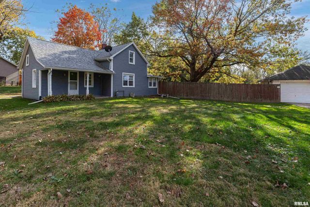 711 E 19TH Avenue, Coal Valley, IL 61240