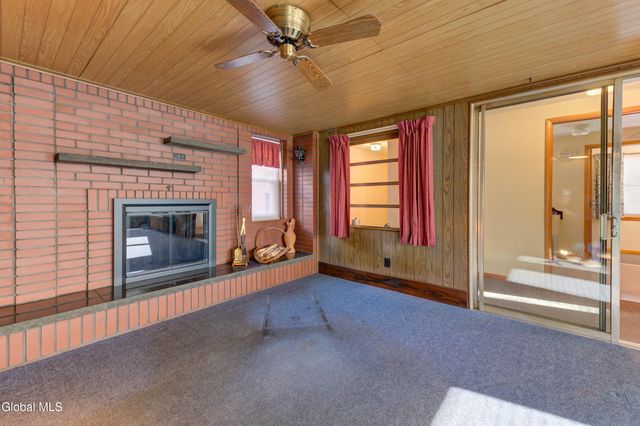 6 Park Way, Castleton-on-hudson, NY 12033