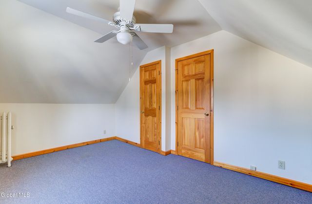 6 Park Way, Castleton-on-hudson, NY 12033