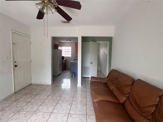 608 SW 15th Avenue 3, Miami, FL 33135