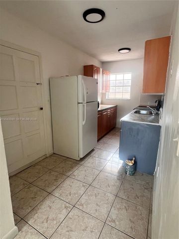608 SW 15th Avenue 3, Miami, FL 33135