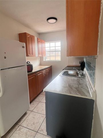 608 SW 15th Avenue 3, Miami, FL 33135