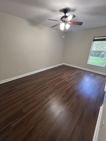 3804 Victoria Road, West Palm Beach, FL 33411
