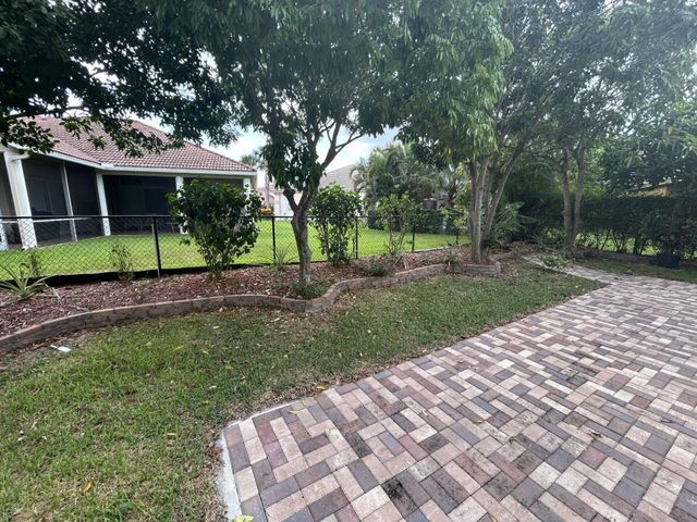 3804 Victoria Road, West Palm Beach, FL 33411