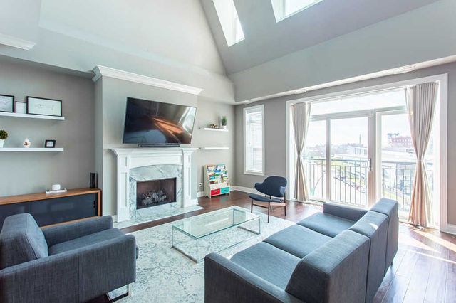 1845 S State Street 4, Chicago, IL 60616