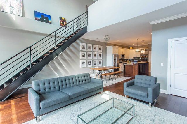 1845 S State Street 4, Chicago, IL 60616