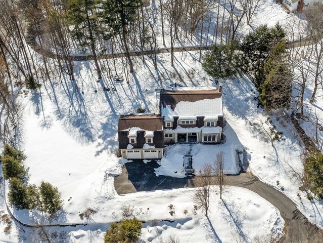 545 Concord Rd, Sudbury, MA 01776