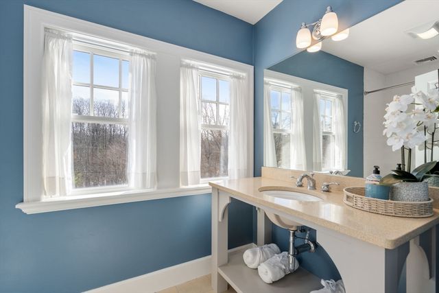 545 Concord Rd, Sudbury, MA 01776