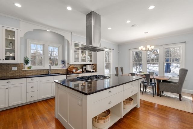 545 Concord Rd, Sudbury, MA 01776