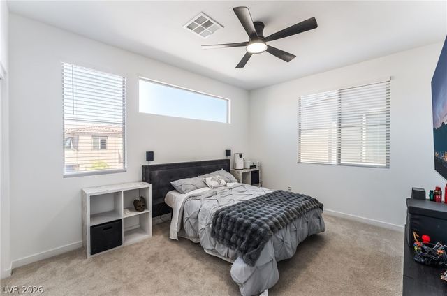 1305 Crimson Sunbird Avenue, North Las Vegas, NV 89084