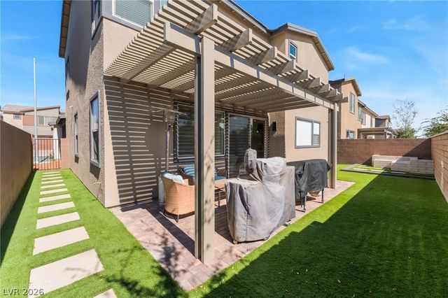 1305 Crimson Sunbird Avenue, North Las Vegas, NV 89084